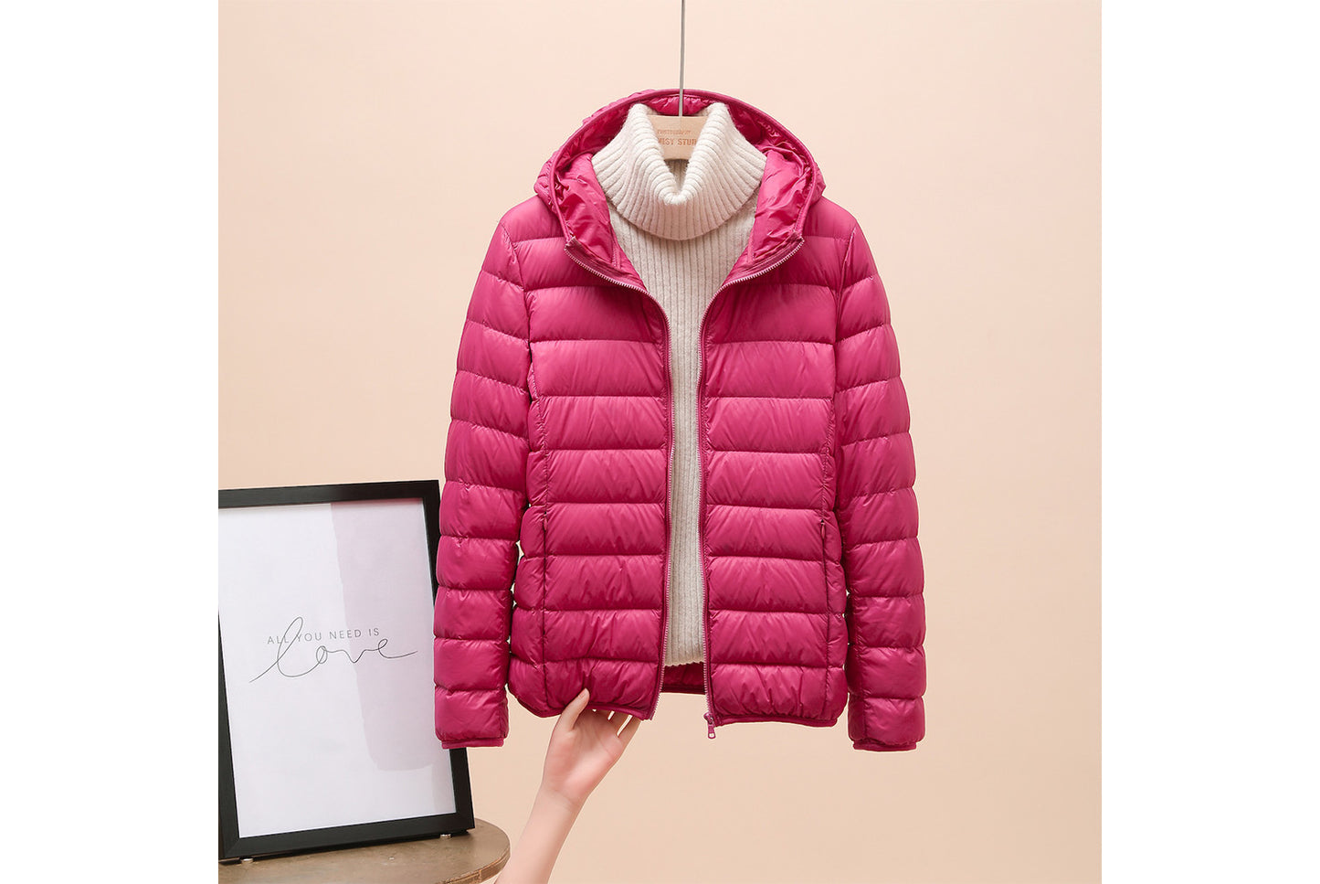 **Ladies short white duck down jacket (lightweight and warm)**