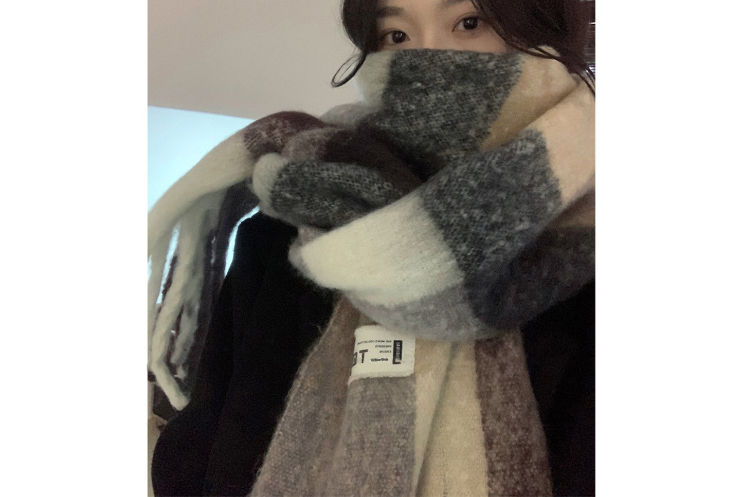 **Rainbow Color-Blocked Checkered Thick Scarf**