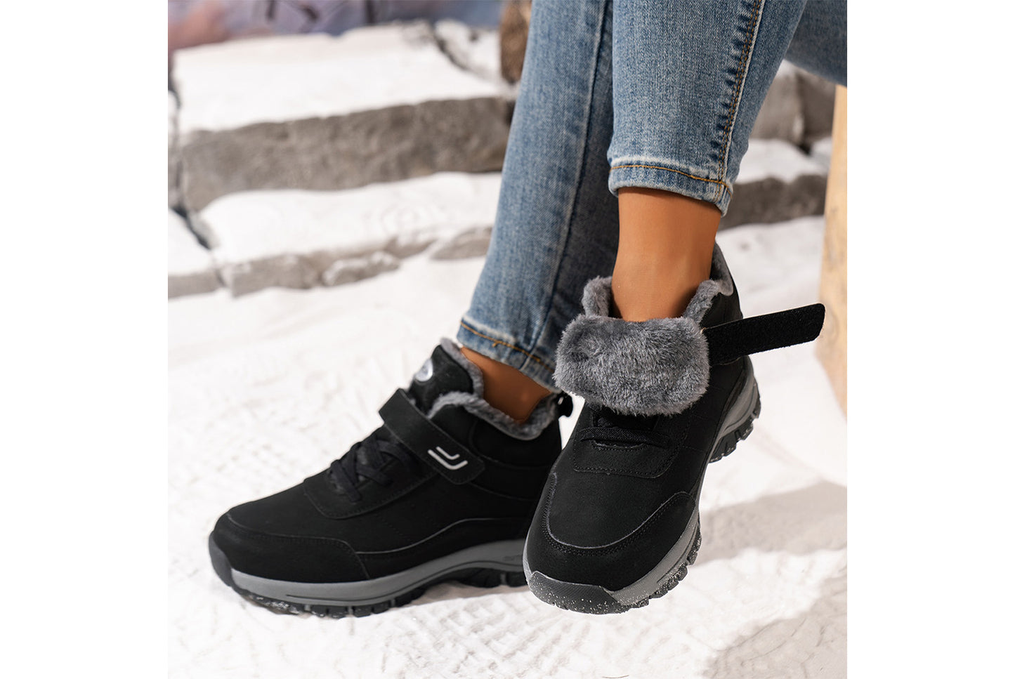 Women's Winter Thickened Anti-Slip Ski Boots