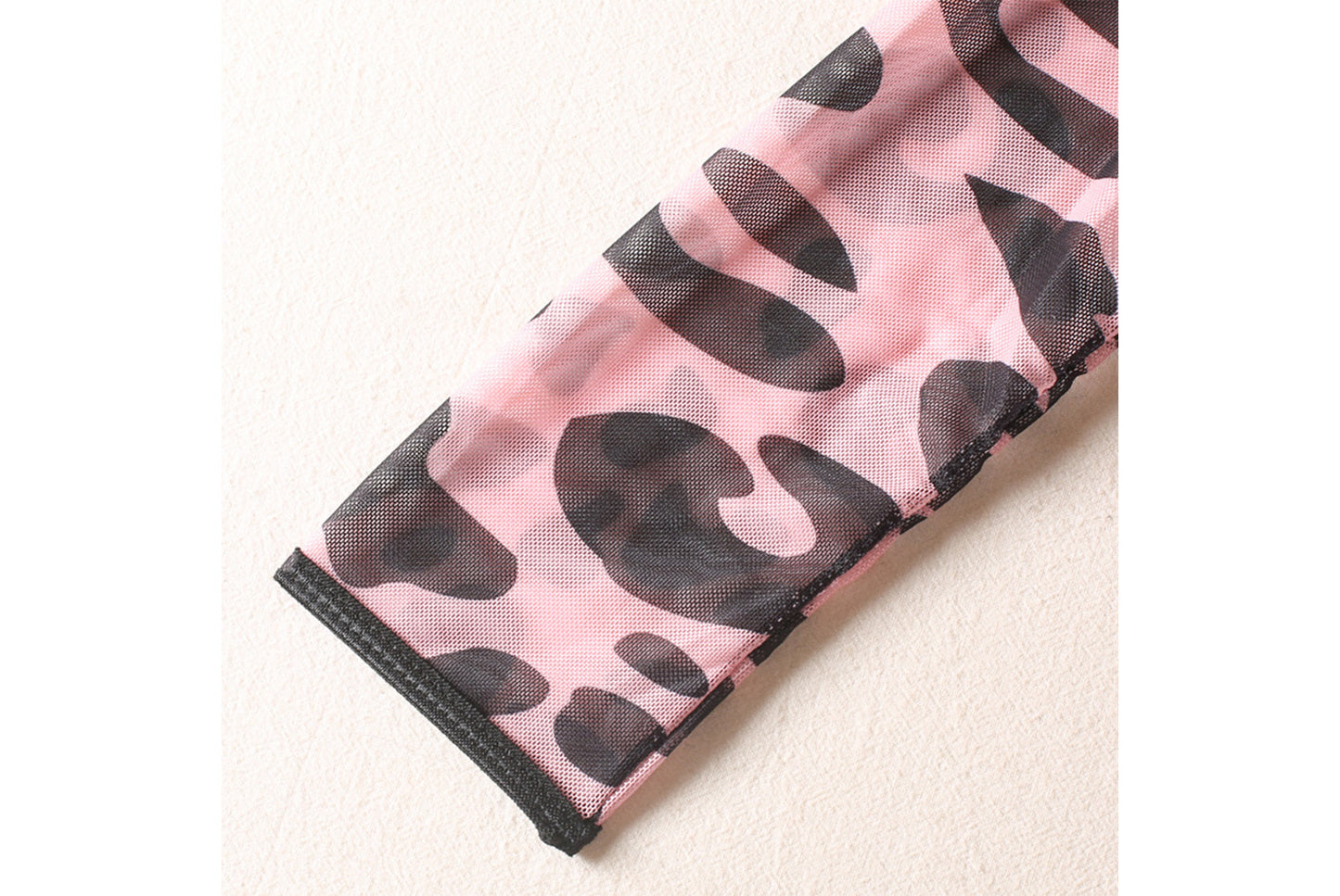 **Leopard Print Seamless Breathable Long-Sleeved Sexy Lingerie Set**