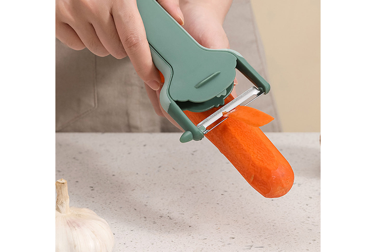 Stainless steel peeling knife