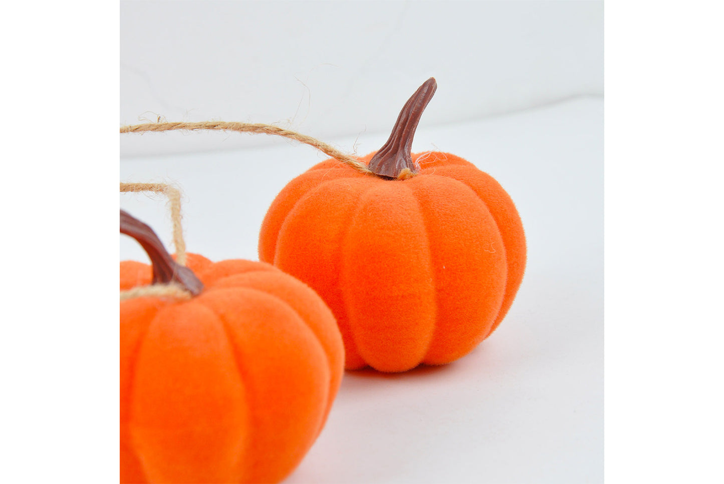 1.5m Outdoor Halloween Flocked Pumpkin Skewer