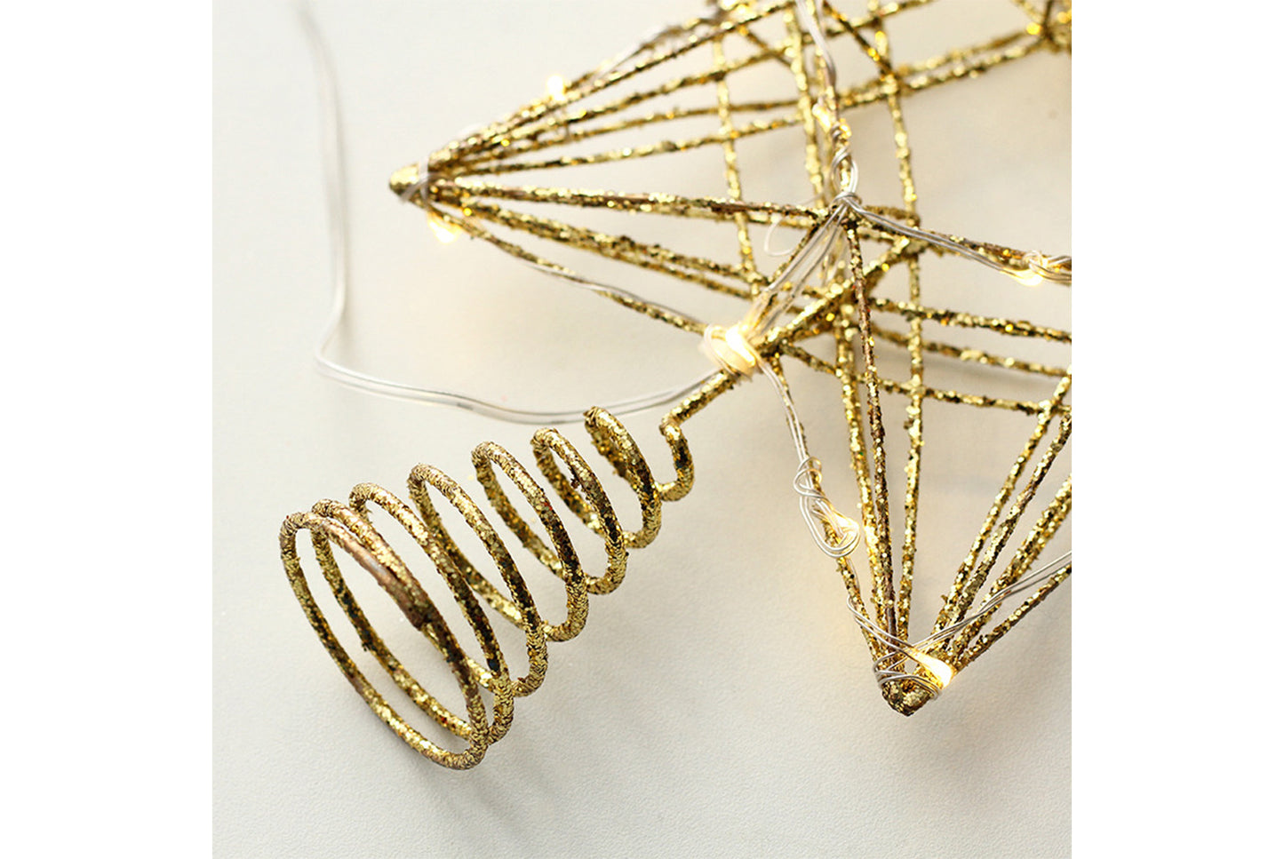 Iron Glitter LED Light-Up Tree Star