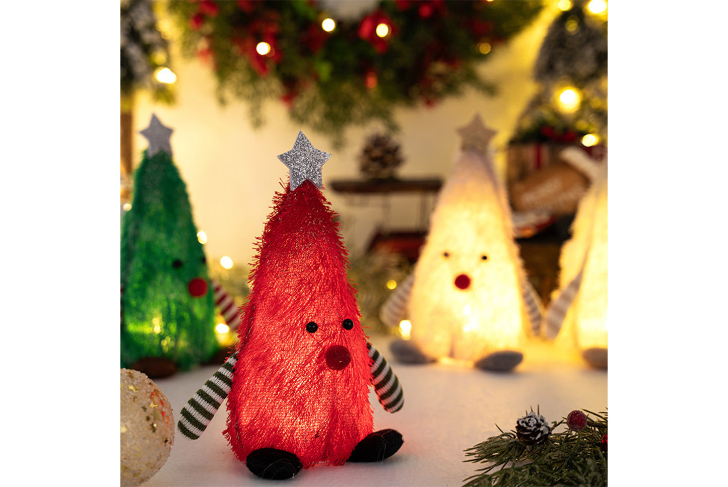 **Christmas Tree-Shaped Lighted Doll Desktop Ornament**