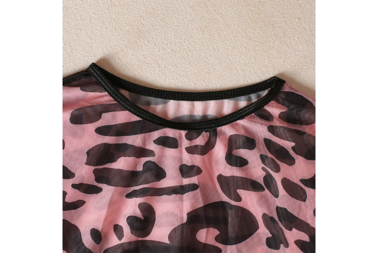 **Leopard Print Seamless Breathable Long-Sleeved Sexy Lingerie Set**