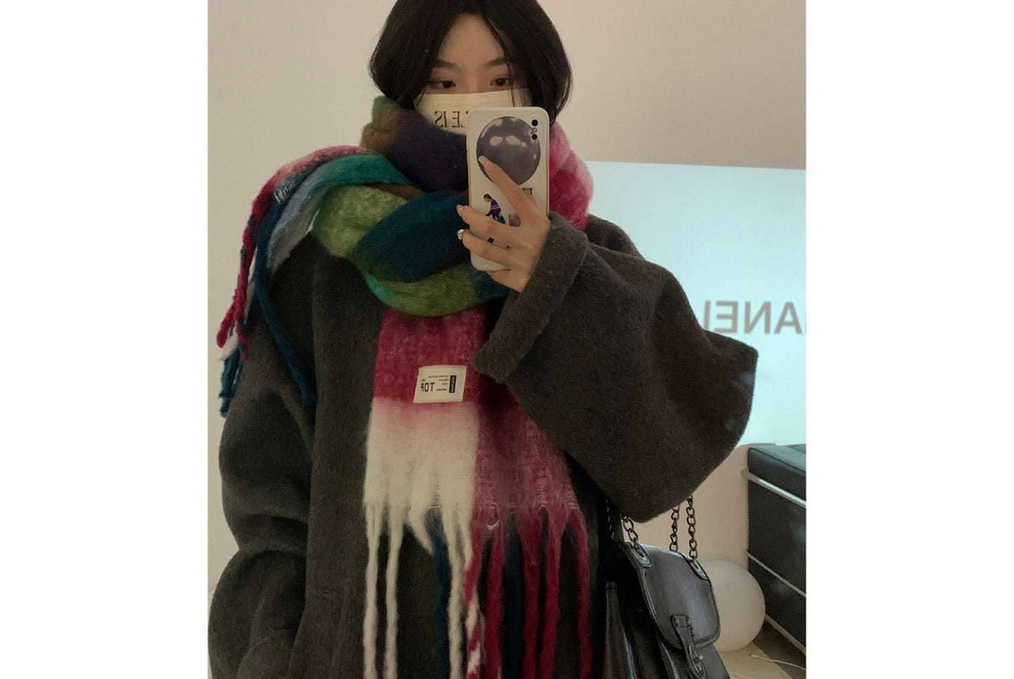 **Rainbow Color-Blocked Checkered Thick Scarf**