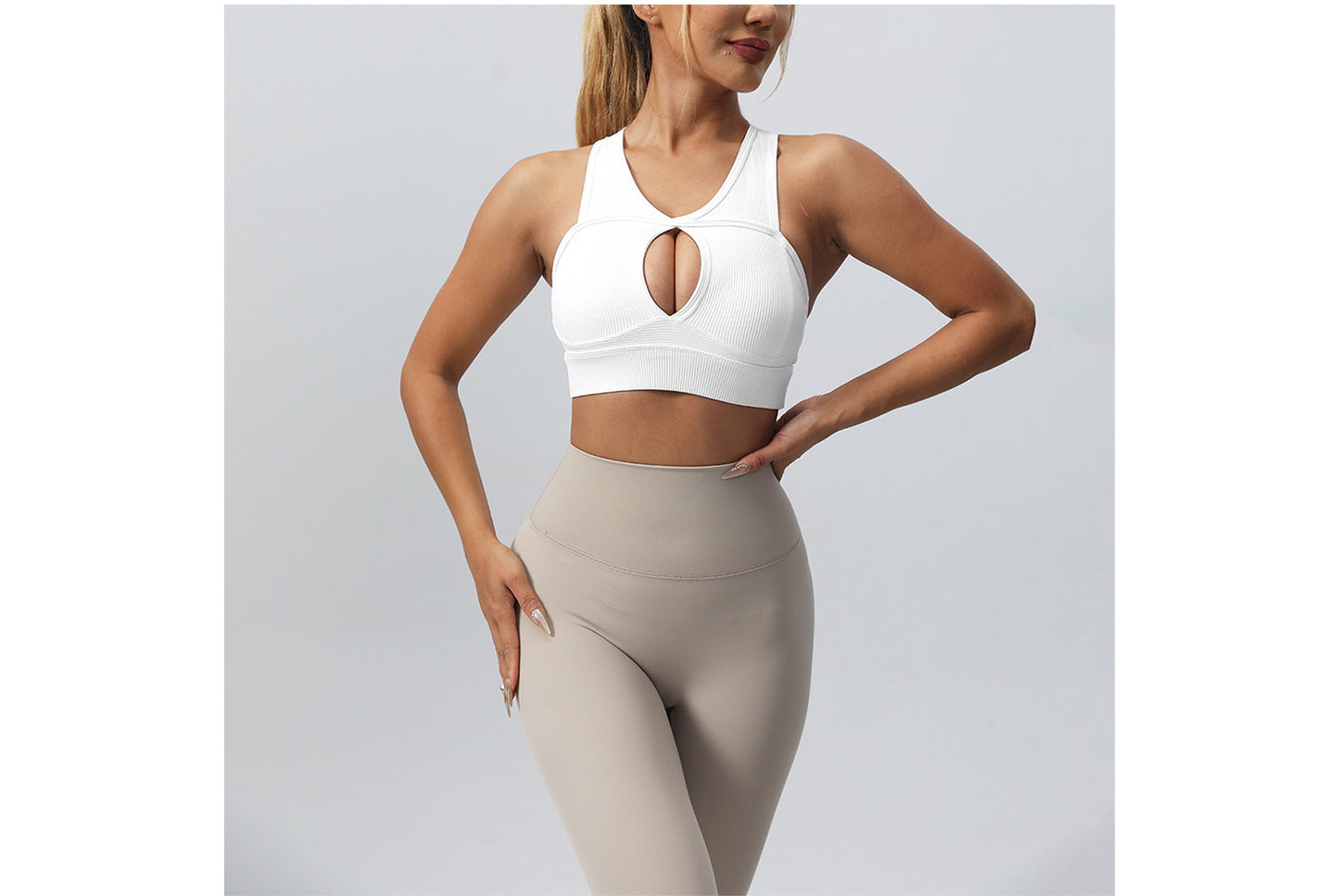 **High-Strength Shock-Insulating Sports Bra (Beautiful Back Yoga Bra)**