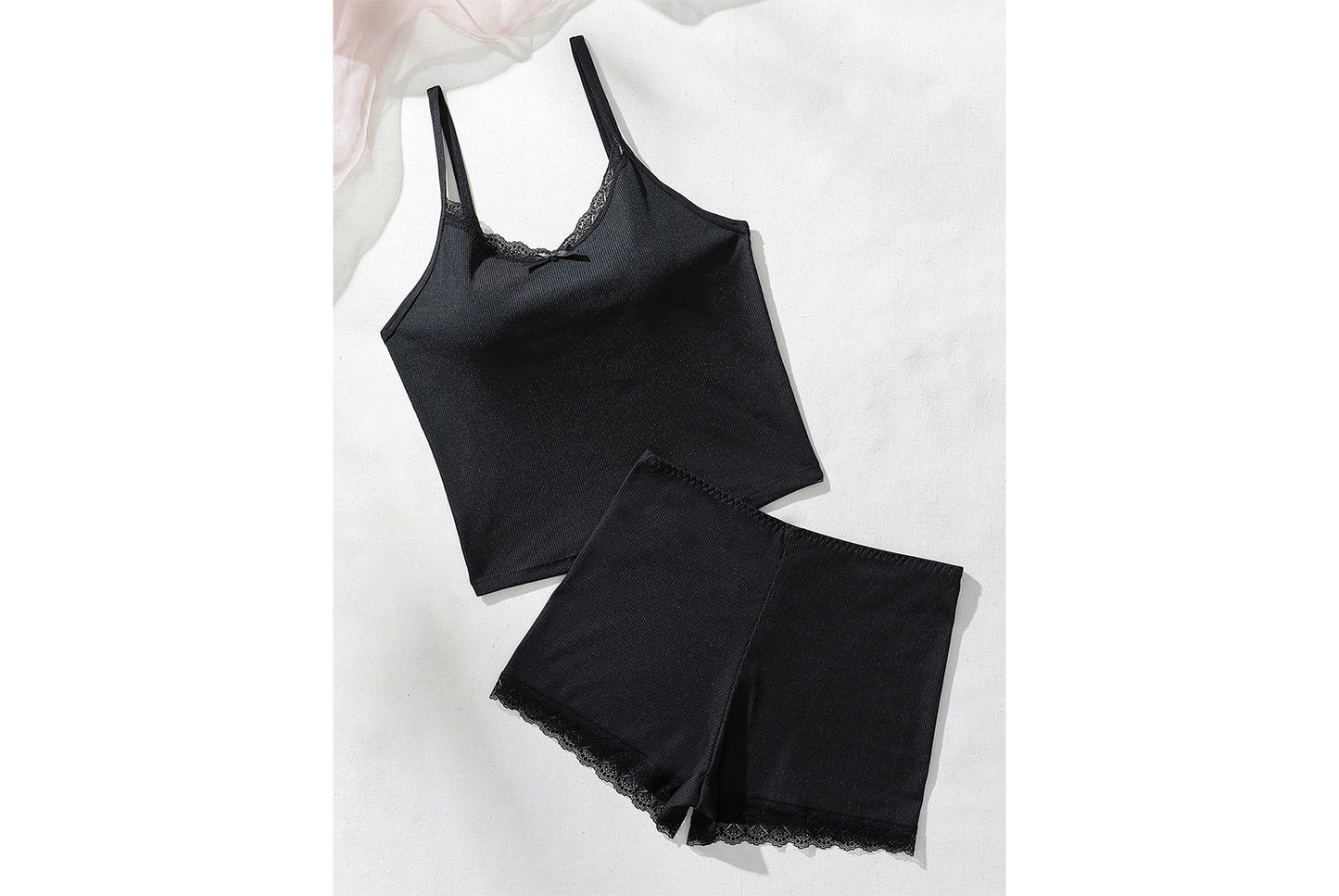 **Sexy and Versatile Suspender Set, Slim-Fitting Short Lace Bra**