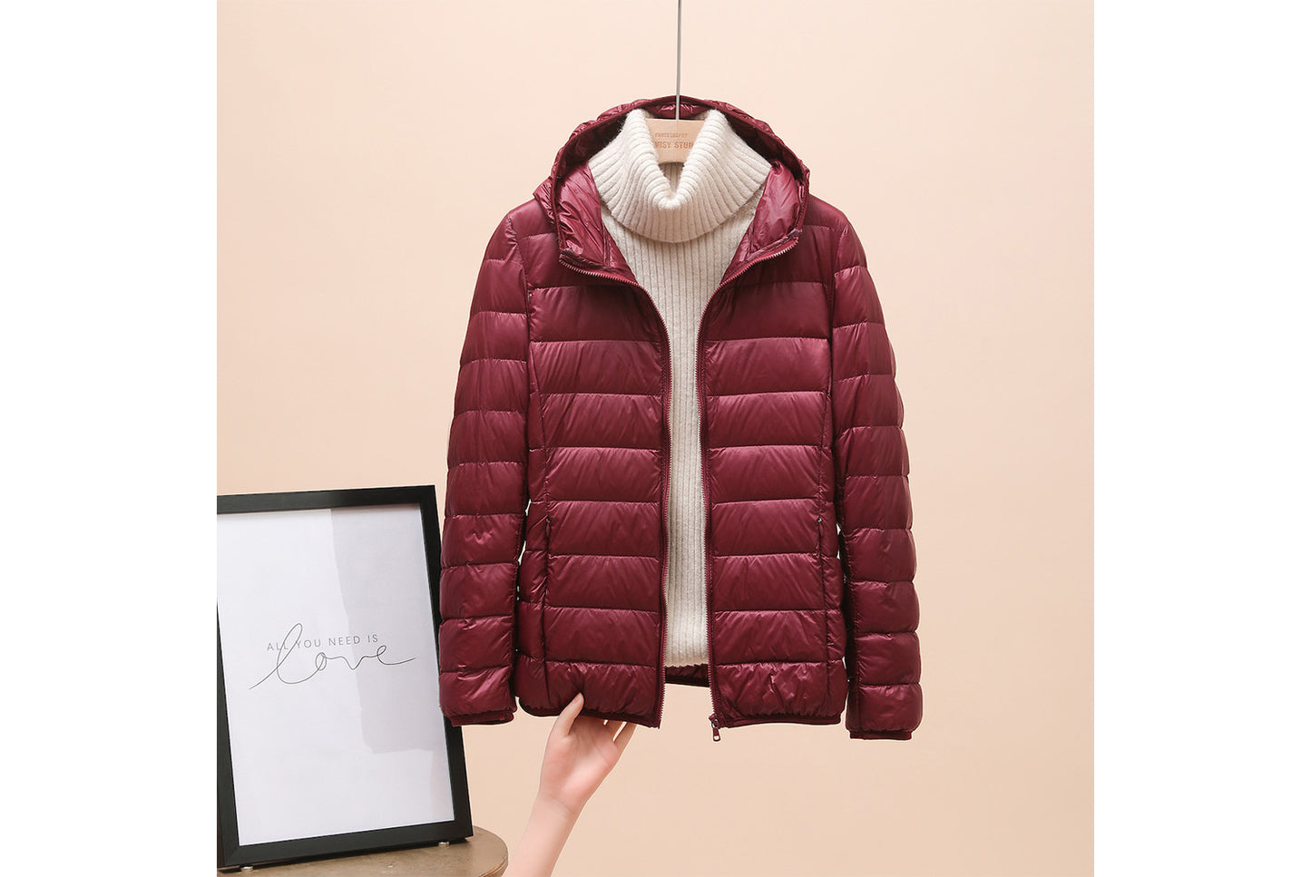 **Ladies short white duck down jacket (lightweight and warm)**