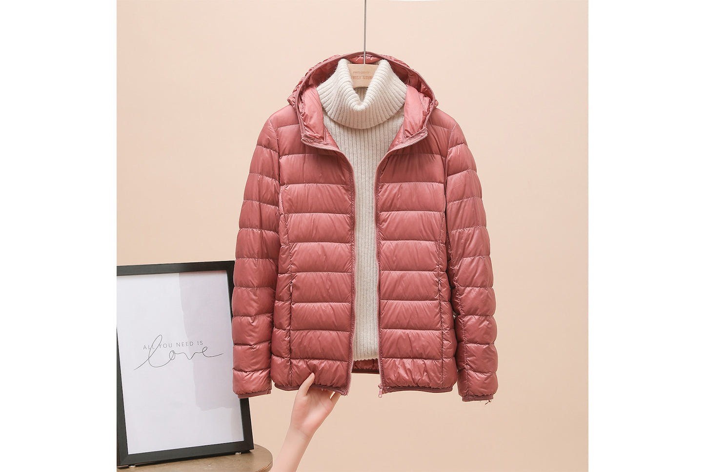 **Ladies short white duck down jacket (lightweight and warm)**