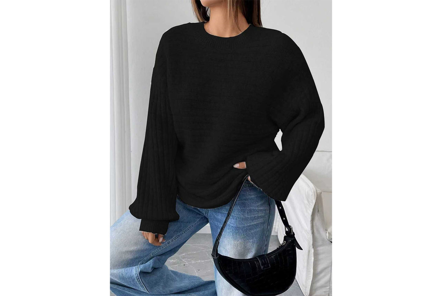Loose-fitting Ribbed Knit Sweater