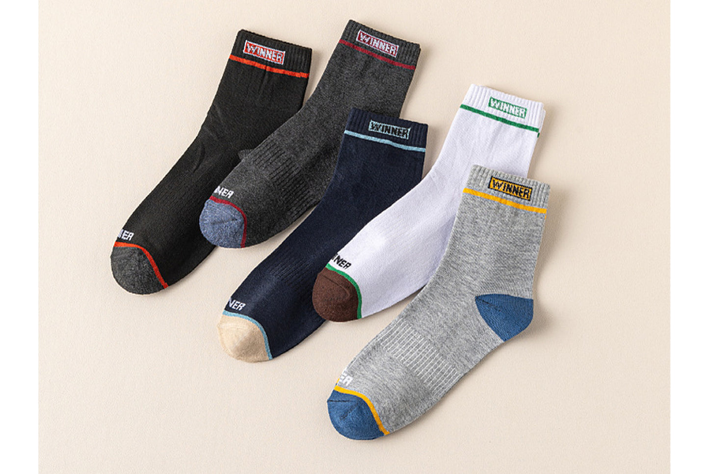 Men's Solid Color Letter Mid-Calf Sports Socks