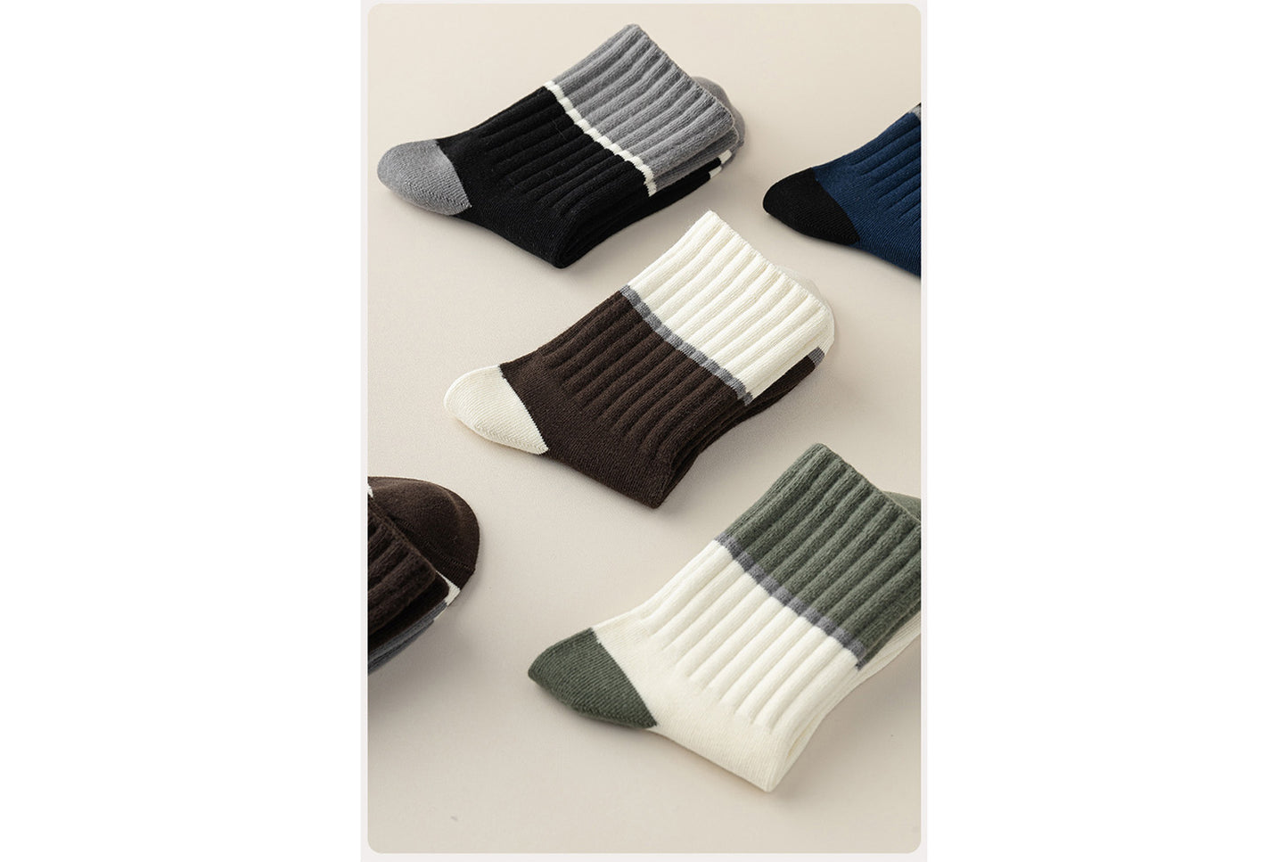 Color-Blocked Mid-Calf Sports Socks
