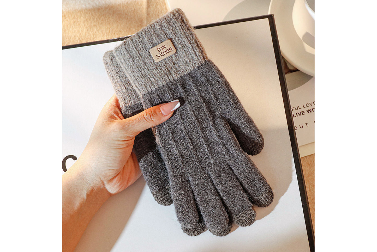 Thickened Alpaca Wool Touchscreen Gloves for Autumn/Winter