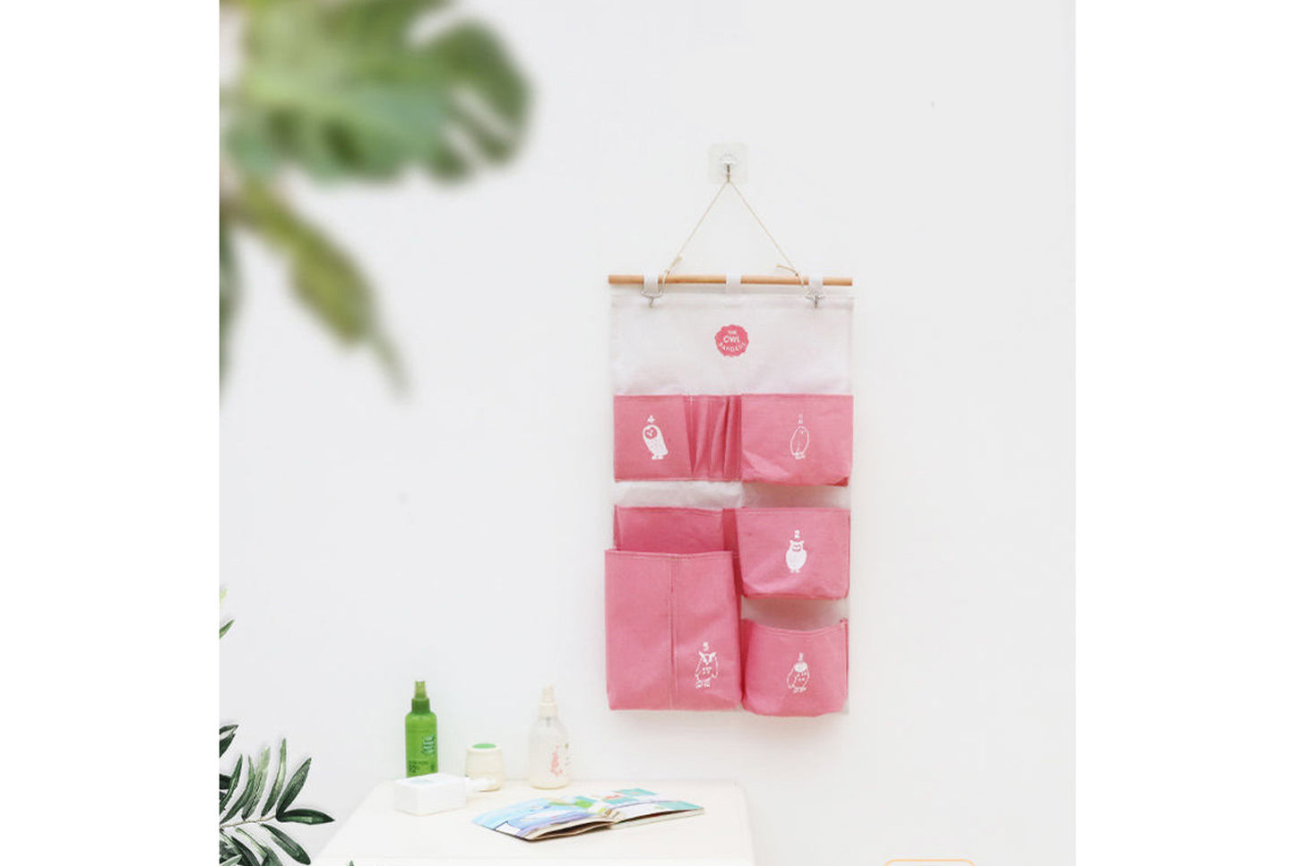 Cloth wall storage bag