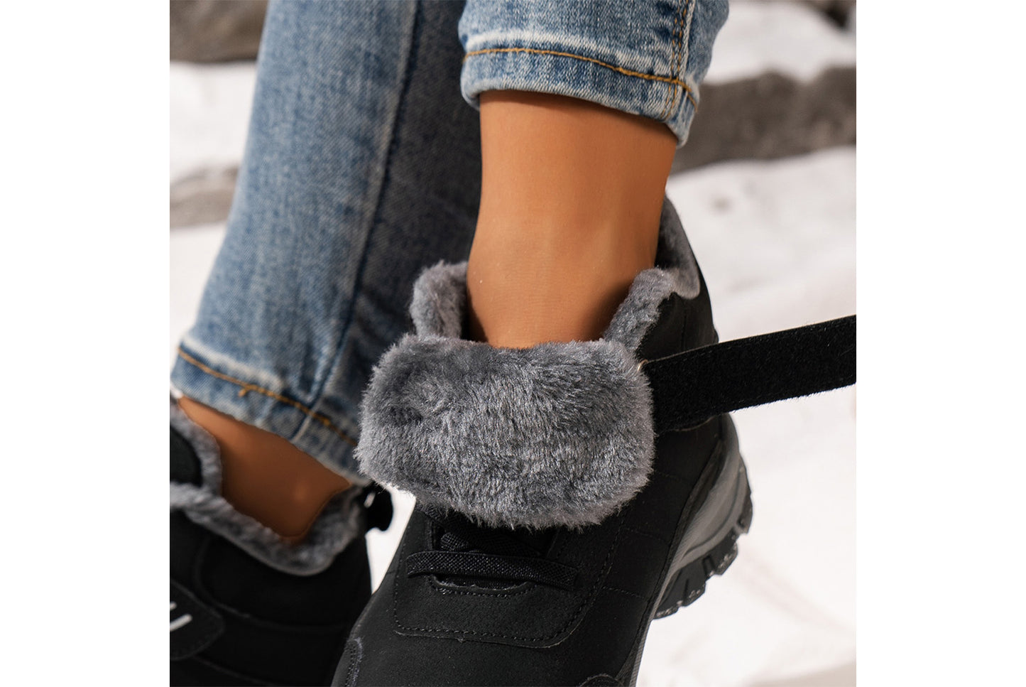 Women's Winter Thickened Anti-Slip Ski Boots