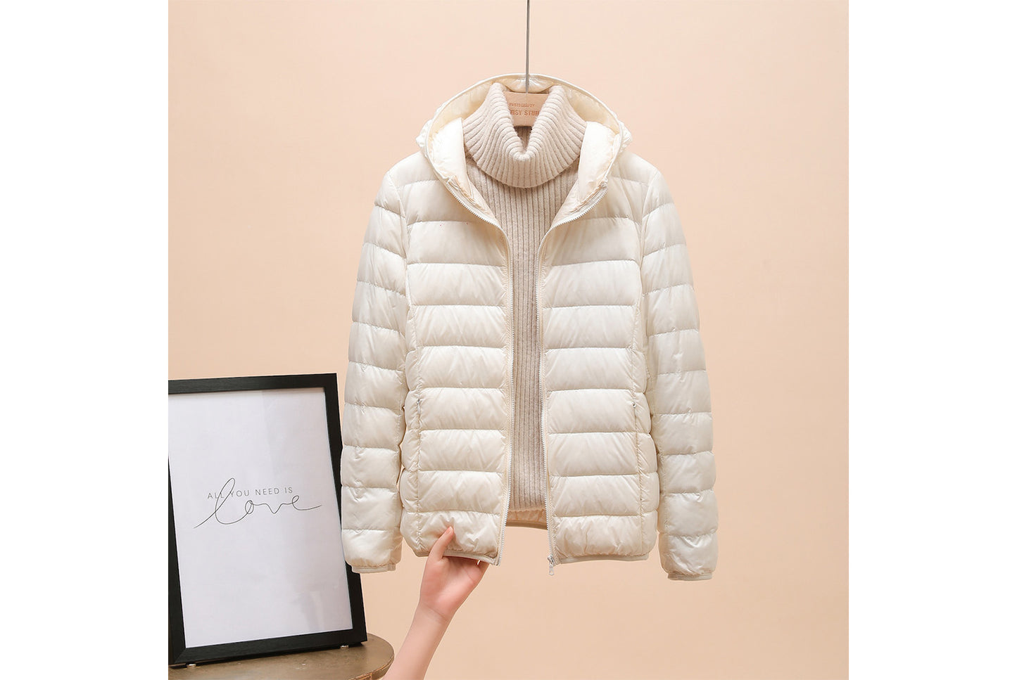 **Ladies short white duck down jacket (lightweight and warm)**