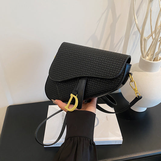 # Stylish and Versatile Shoulder/Shoulder/Crossbody Bag