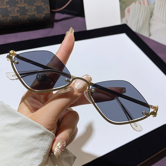 # Semi-rimmed Diamond-Shaped Metal Fashion Sunglasses